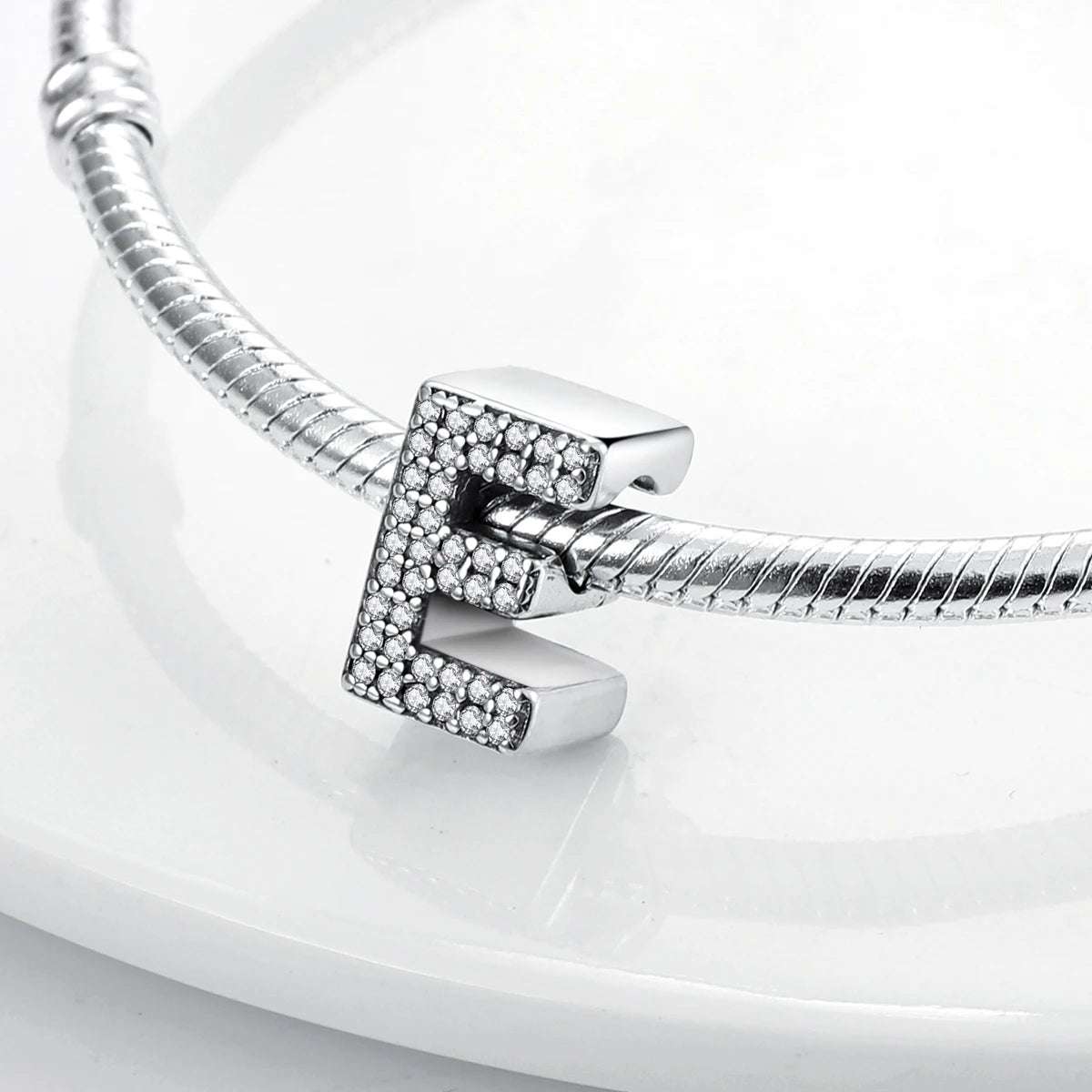 Charm Abecedario E | Plata 925 | Compatible con Pandora
