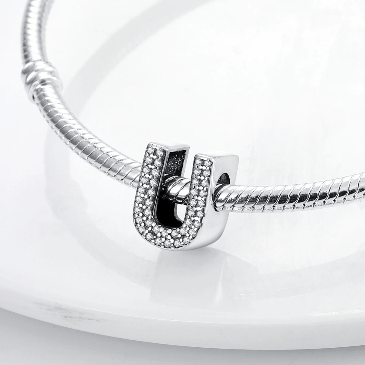 Charm Abecedario U | Plata 925 | Compatible con Pandora